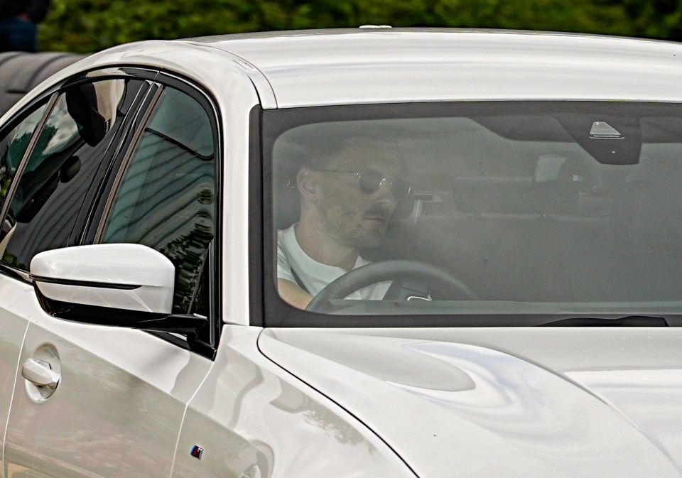 liverpools-andrew-robertson-arrives-axa-1008401675.jpg